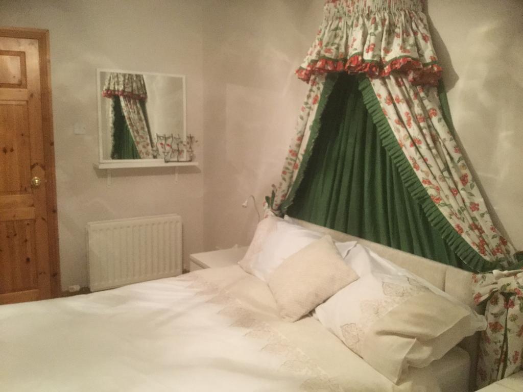 Five Oaks Londonderry Quarto foto